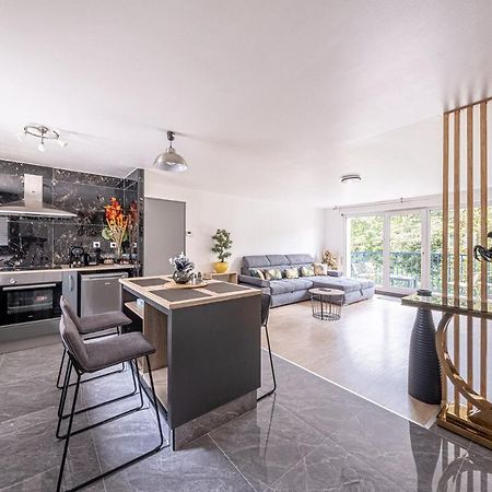 Disney Skyline 2 Apartment Bussy-Saint-Georges Bagian luar foto